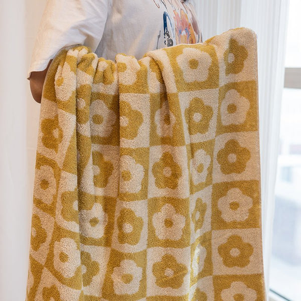 Floral Checkered Towel Collection -Towel- Delicors