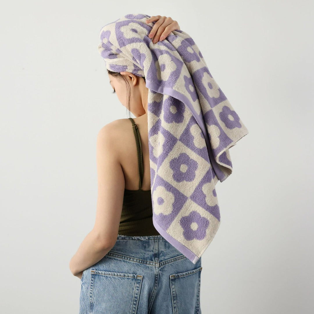 Floral Checkered Towel Collection -Towel- Delicors