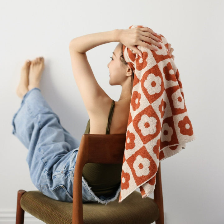 Floral Checkered Towel Collection -Towel- Delicors