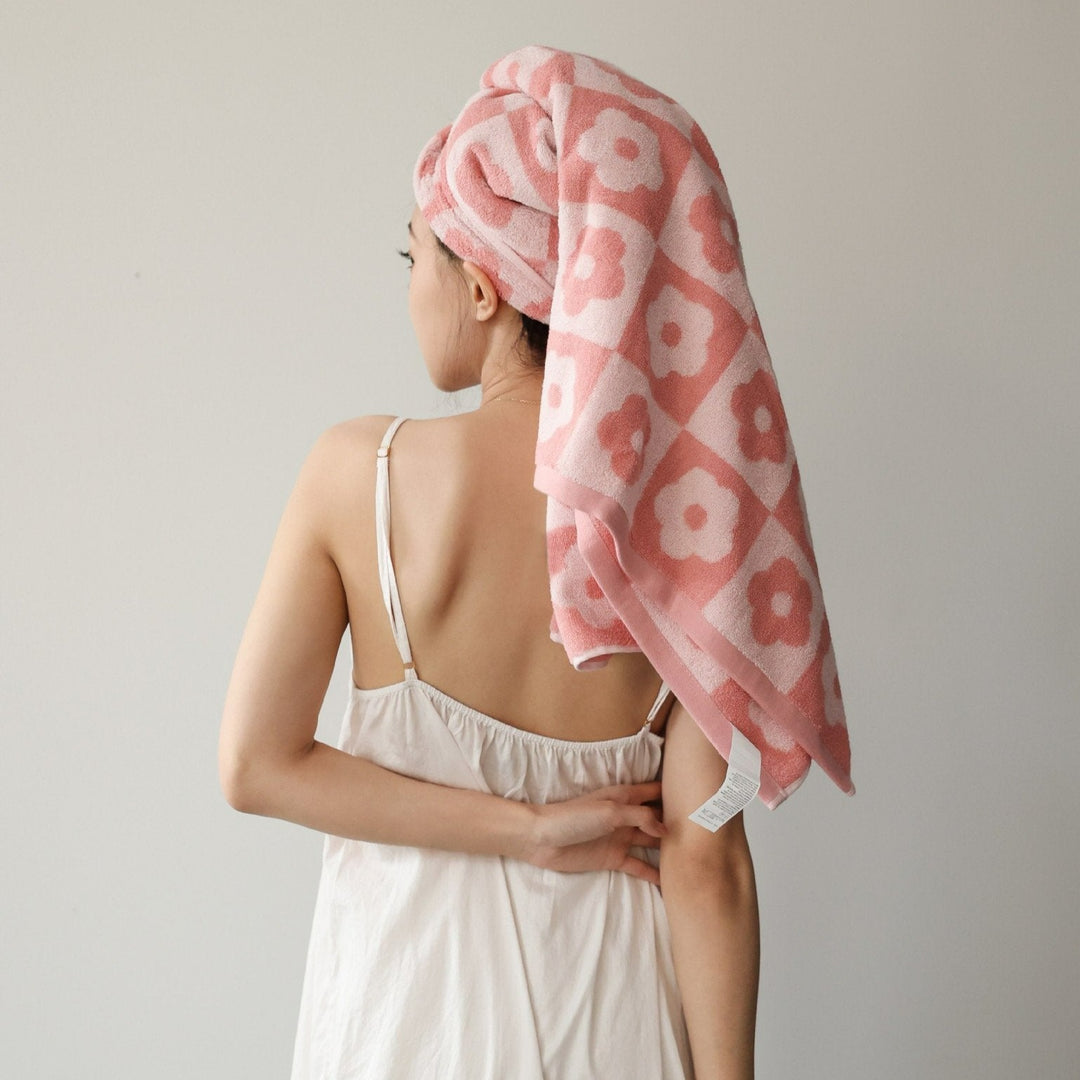Floral Checkered Towel Collection -Towel- Delicors