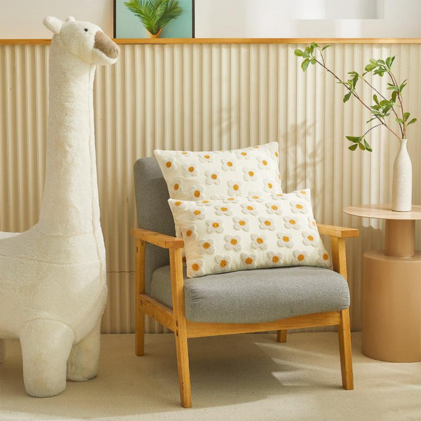 Flower dance cushion -- Delicors