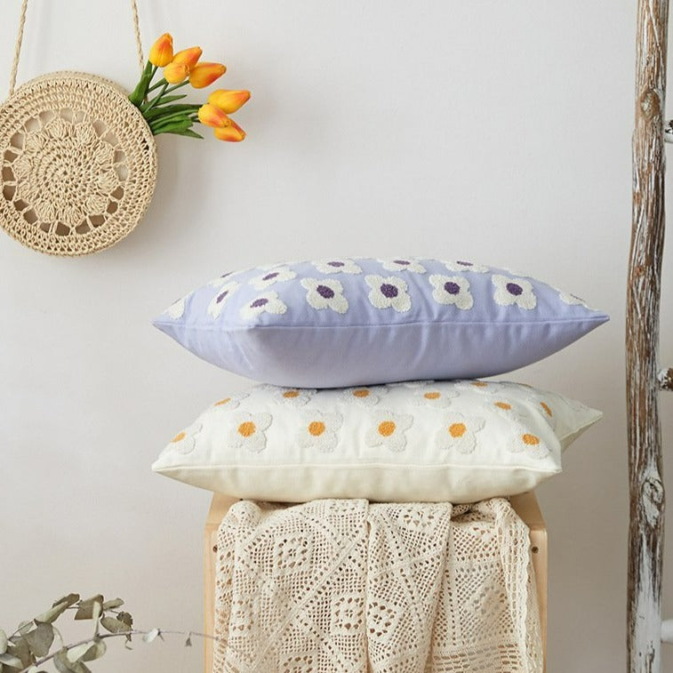 Flower dance cushion -- Delicors