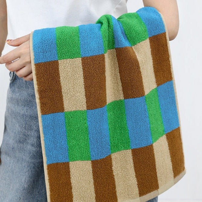 Funky Checkered Towel Set -Towel- Delicors