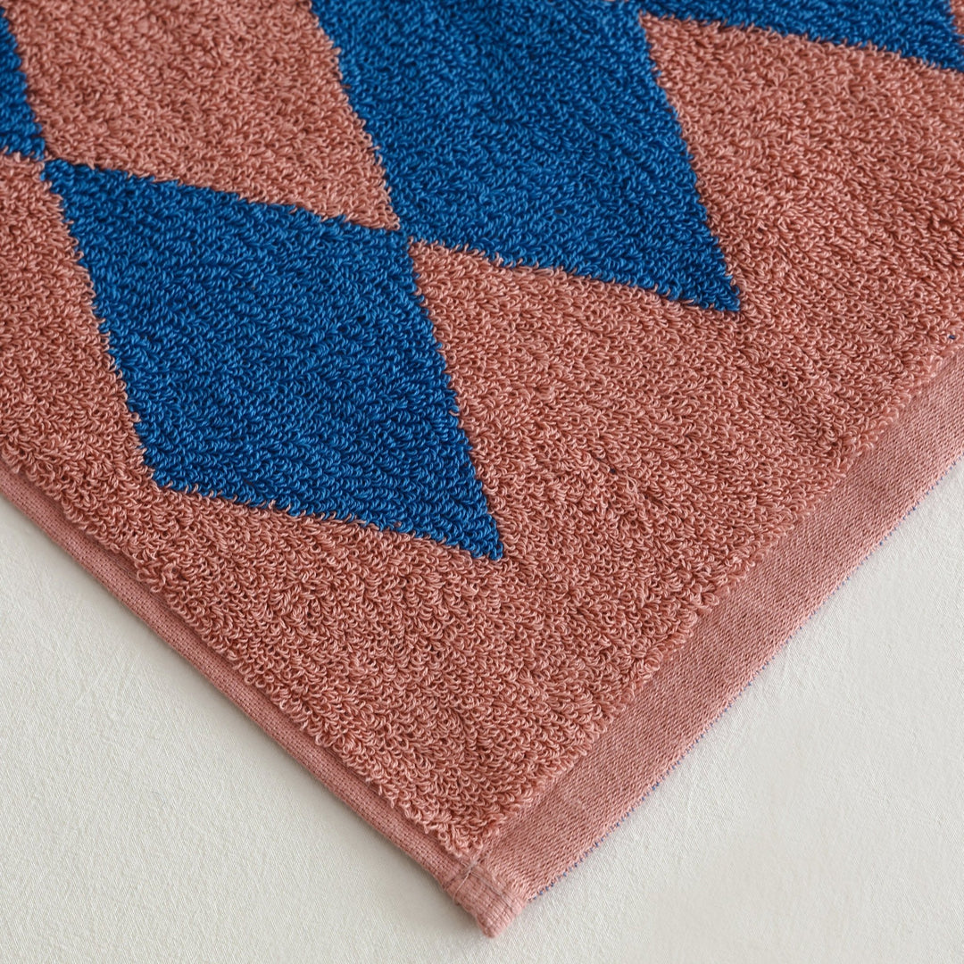 Funky Diamonds Towel Collection -Towel- Delicors