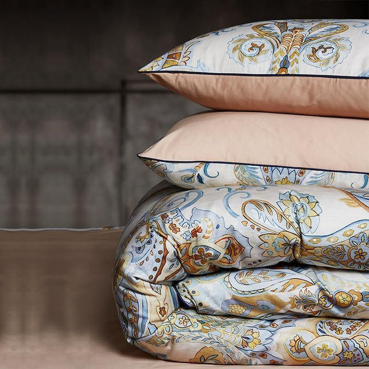 Golden Henna Bedding Set -- Delicors