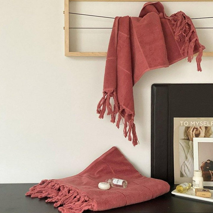 Hand-Knotted Towel Collection -Towel- Delicors