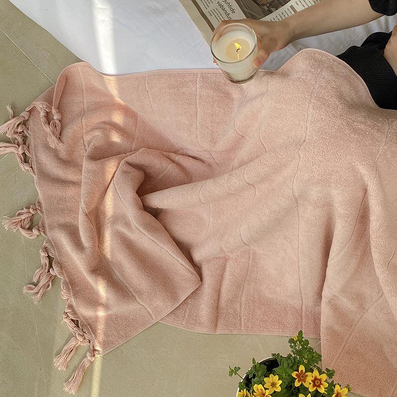 Hand-Knotted Towel Collection -Towel- Delicors