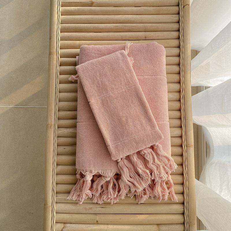 Hand-Knotted Towel Collection -Towel- Delicors