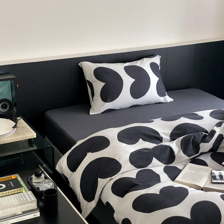 Heart Plus Quilt Cover Set -- Delicors