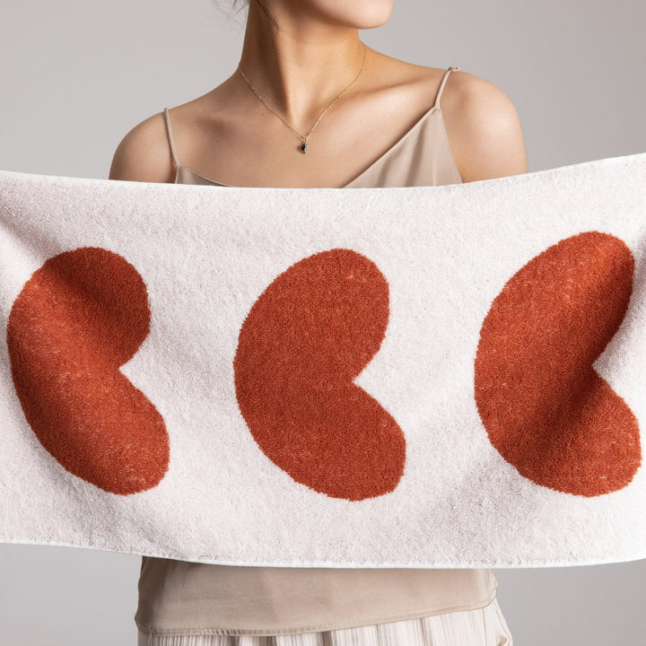 Heart Plus Towel Collection -- Delicors