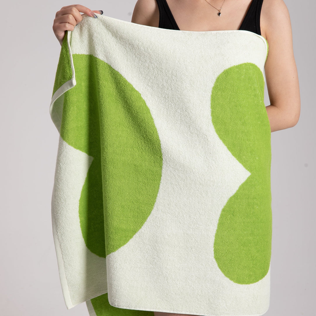 Heart Plus Towel Collection -- Delicors