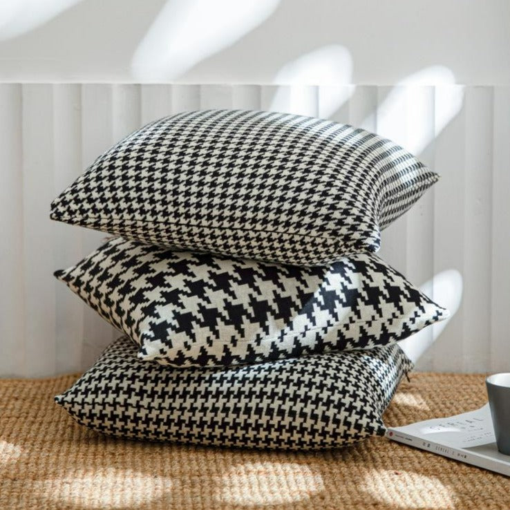 Houndstooth Cushion Cover -Cushion- Delicors