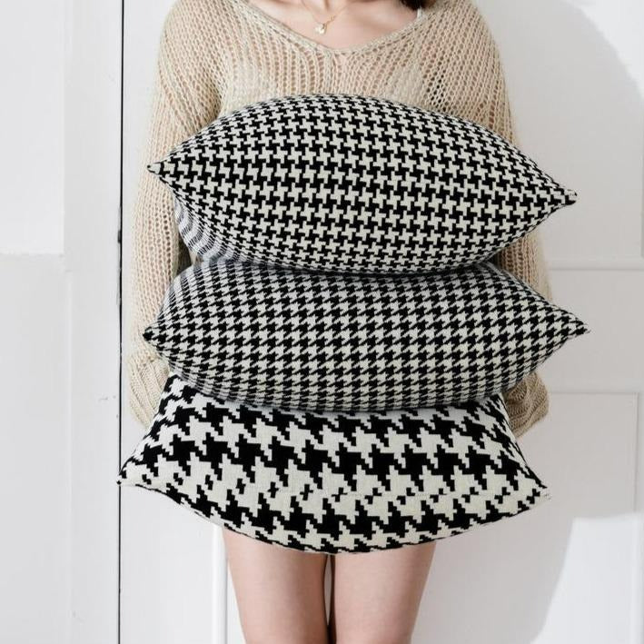 Houndstooth Cushion Cover -Cushion- Delicors