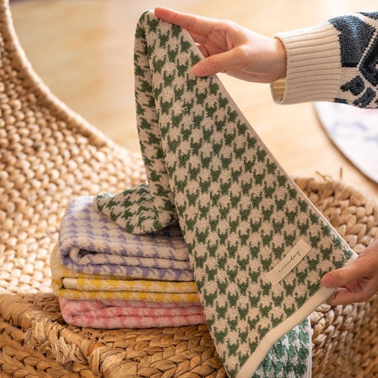 Houndstooth Towel Collection -Towel- Delicors