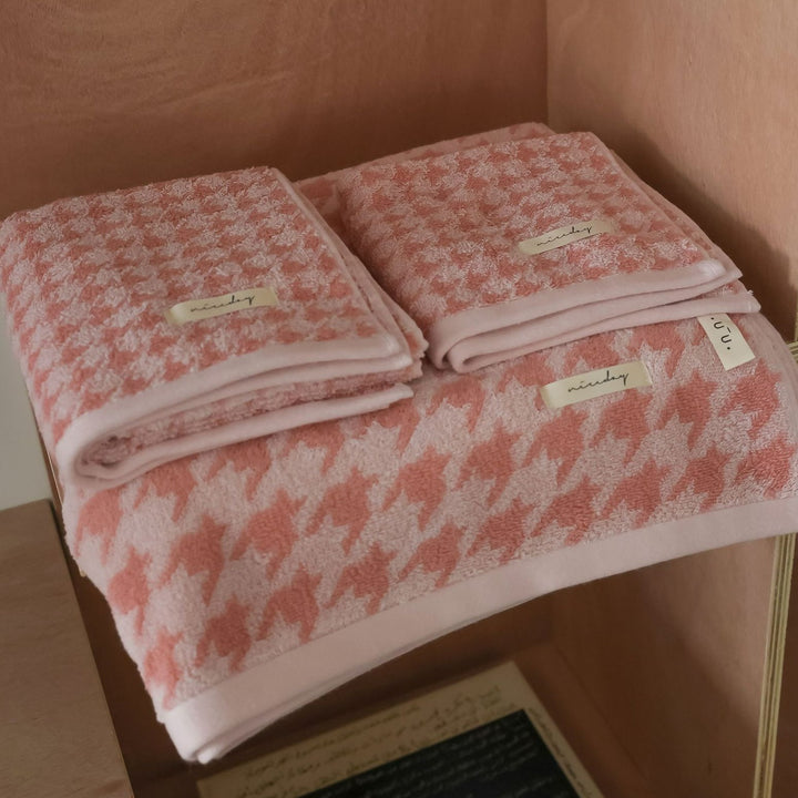 Houndstooth Towel Collection -Towel- Delicors