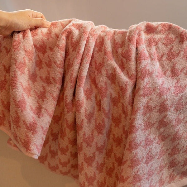 Houndstooth Towel Collection -Towel- Delicors