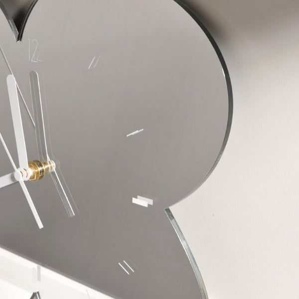 Irregular Flower Acrylic Mirror Clock Collection -- Delicors