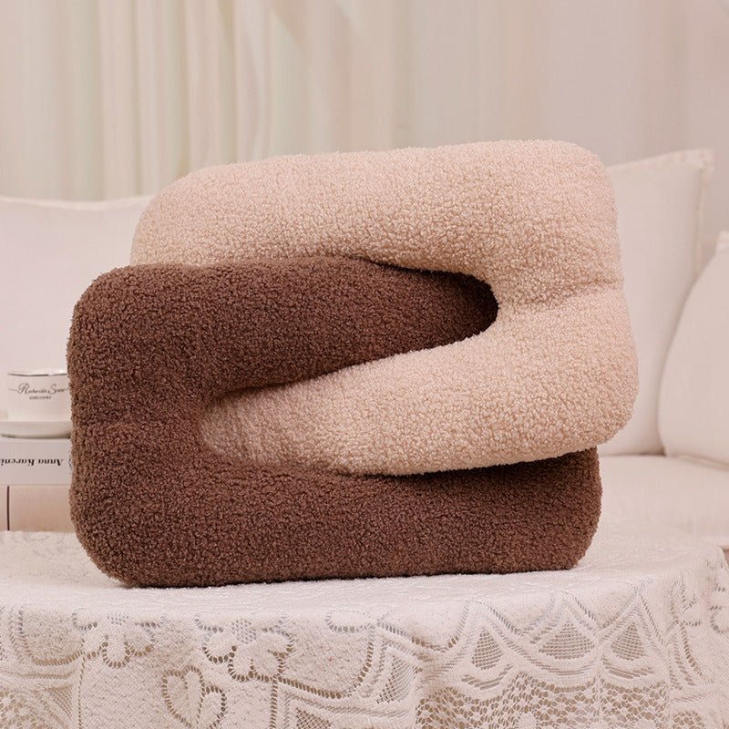 Locked Chain Cushion -Cushion- Delicors