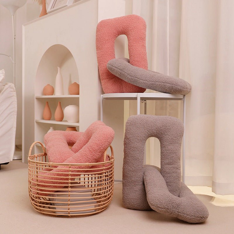 Locked Chain Cushion -Cushion- Delicors