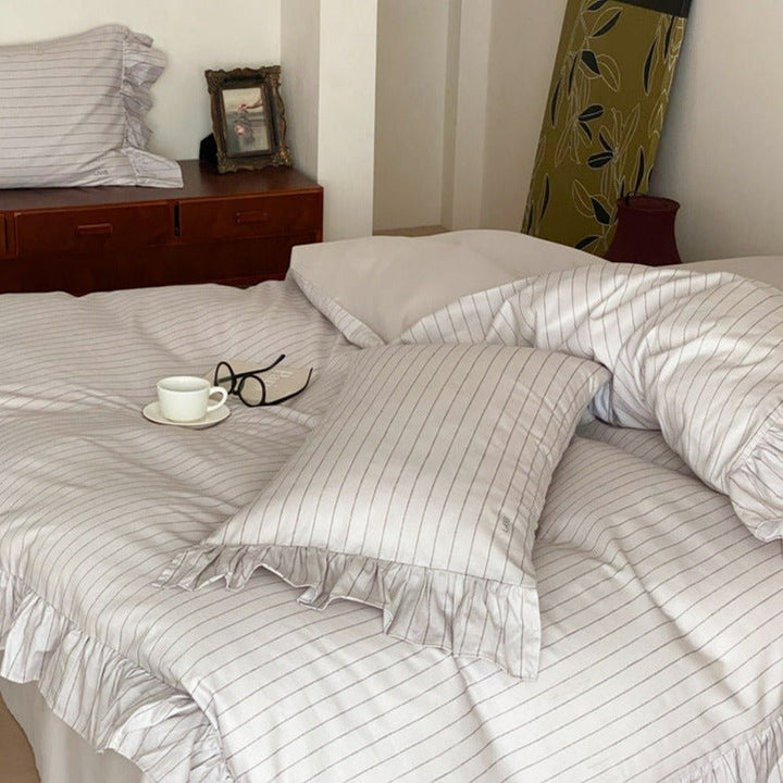 Pinstripe Bedding Set -Bedding- Delicors