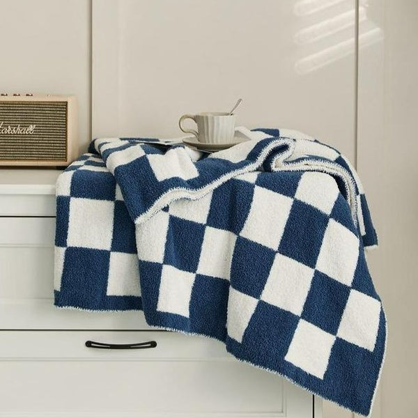 Retro Checkerboard Plus Blanket -Throw- Delicors