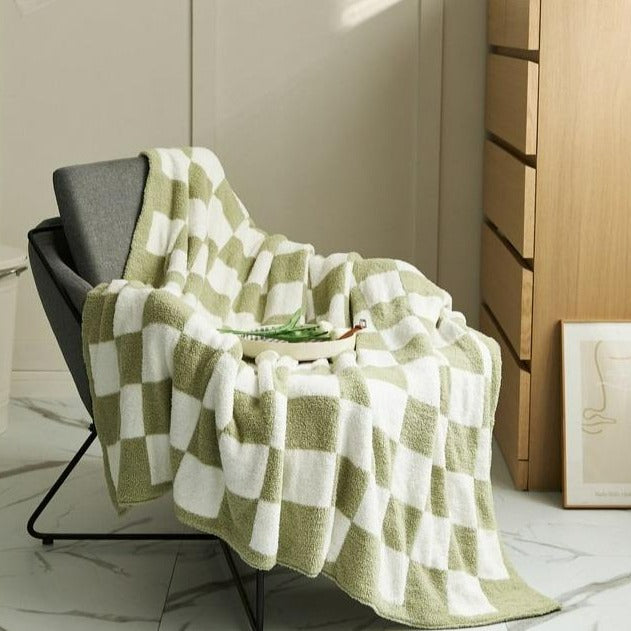 Retro Checkerboard Plus Blanket -Throw- Delicors