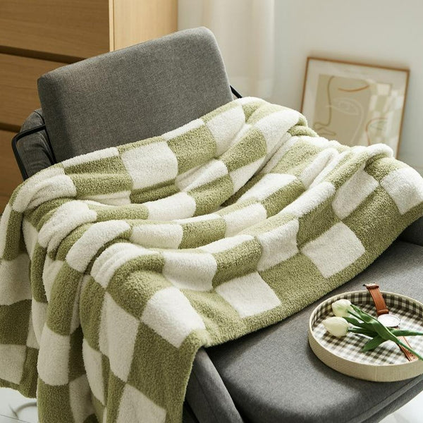 Retro Checkerboard Plus Blanket -Throw- Delicors