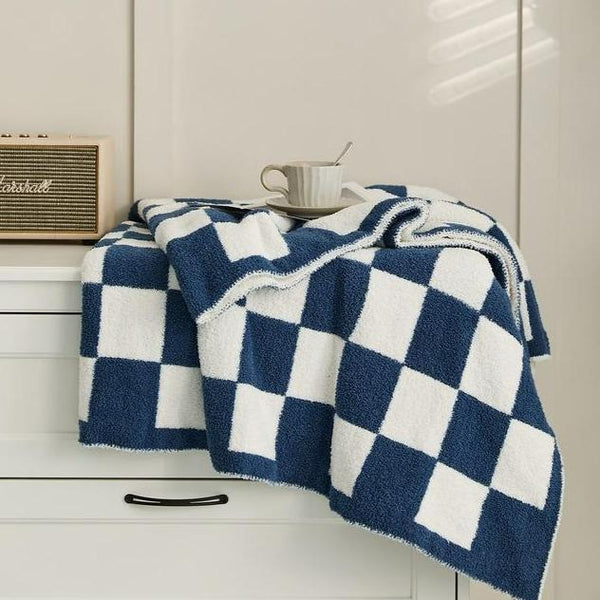 Retro Checkerboard Plus Blanket -Throw- Delicors