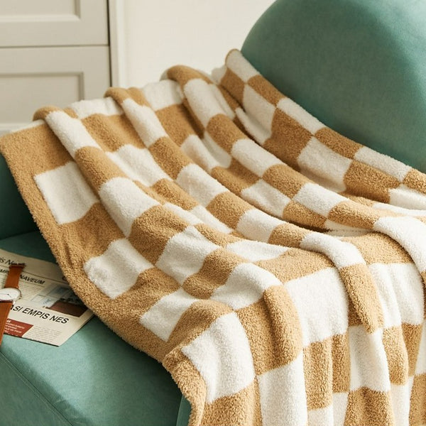 Retro Checkerboard Plus Blanket -Throw- Delicors