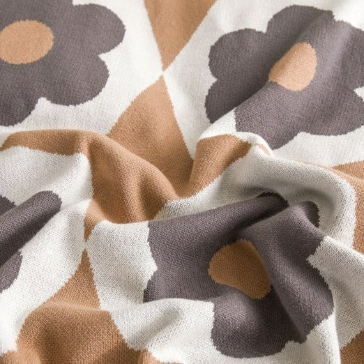 Retro Flower Blanket -Throw- Delicors