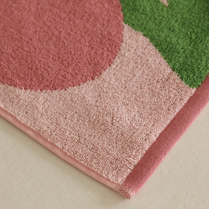 Simple Flower Towel Set -- Delicors