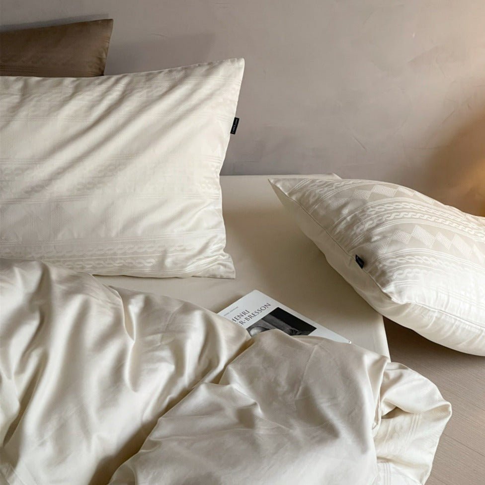 Sleek Modern Bedding Set -Bedding- Delicors