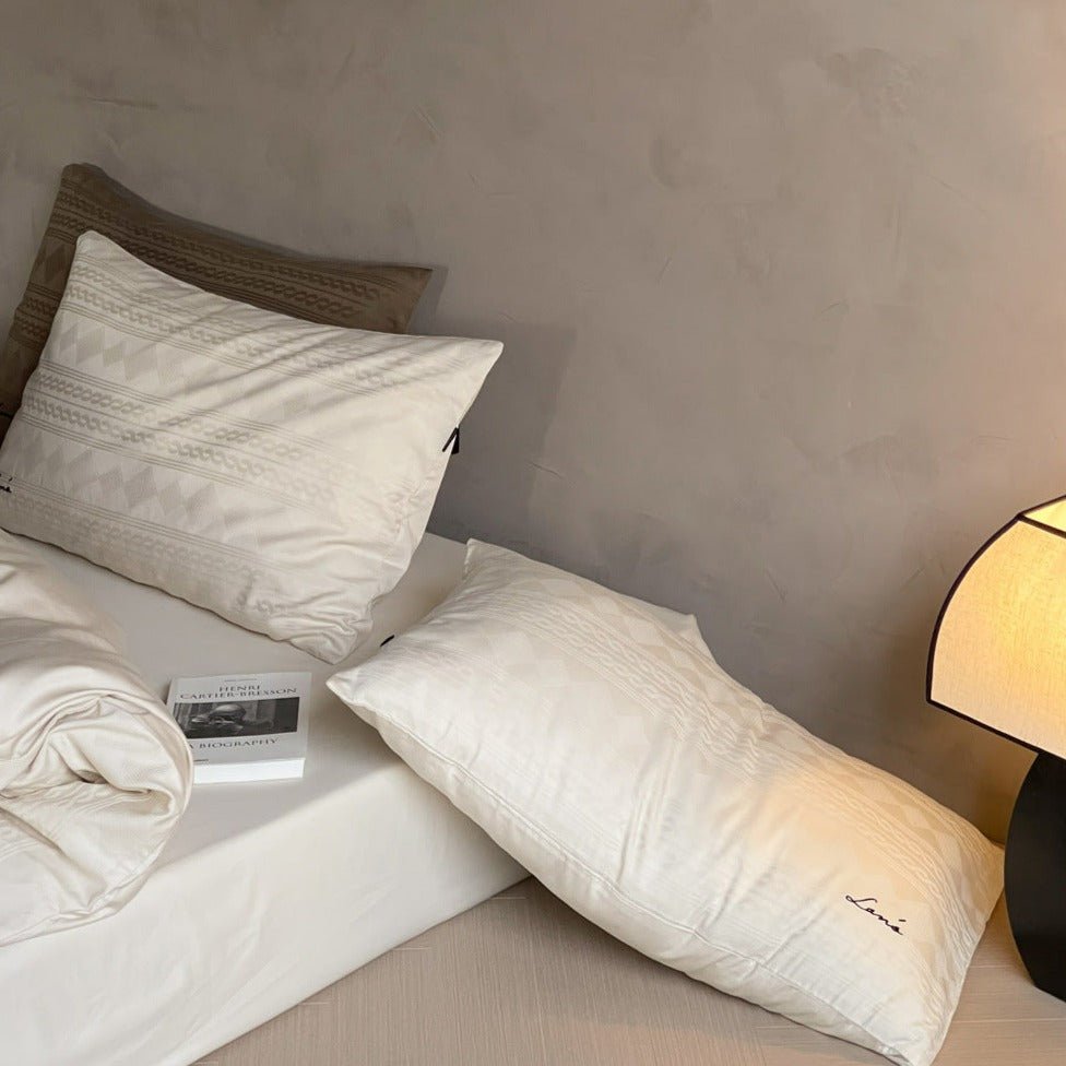 Sleek Modern Bedding Set -Bedding- Delicors