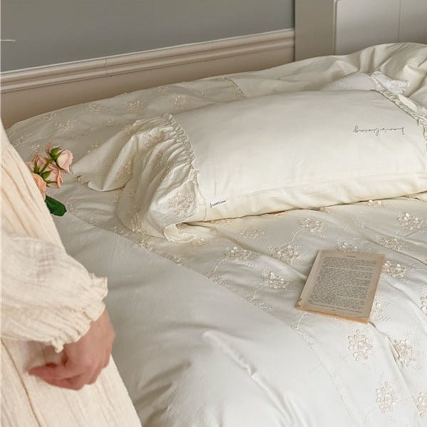 Snow Cherry Bedding Set -Bedding- Delicors