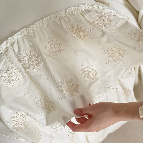 Snow Cherry Bedding Set -Bedding- Delicors