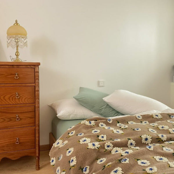 Stitched Floral Blanket -Throw- Delicors