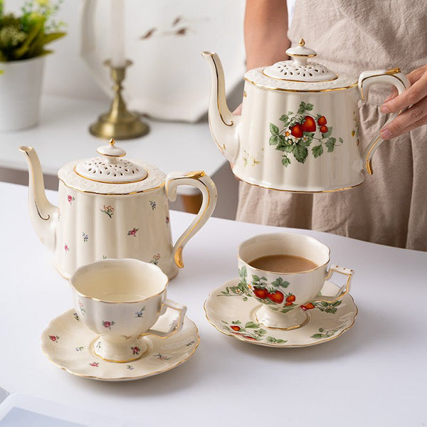Strawberries Tea Cup & Pot -Dinnerware- Delicors