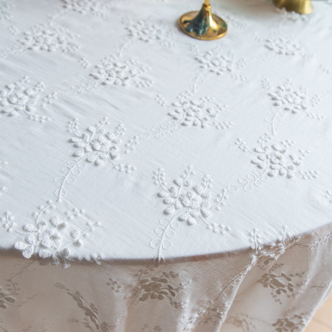 White Blossom Lace Table Cloth -- Delicors