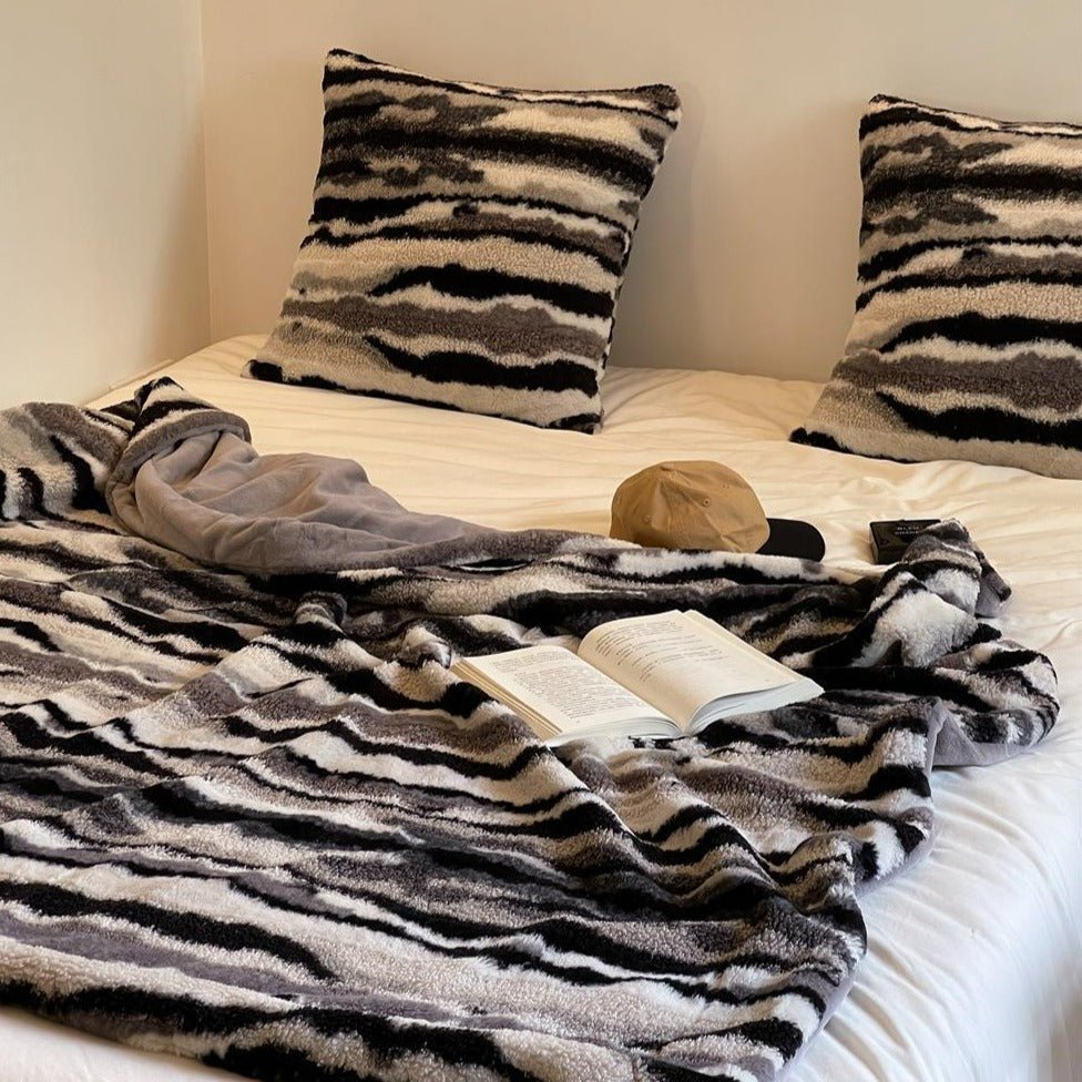 Wild Dreams Blanket -Throw- Delicors