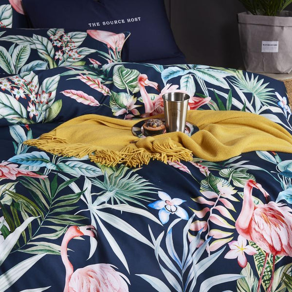 Wild Flamingo Bedding Set -- Delicors