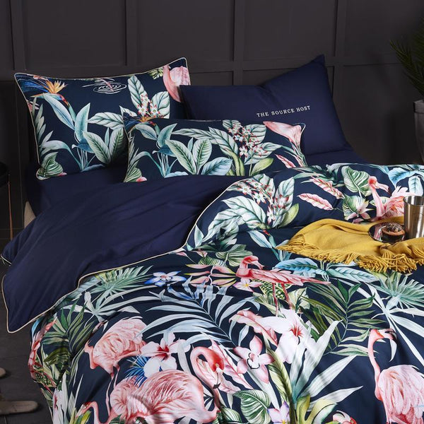 Wild Flamingo Bedding Set -- Delicors