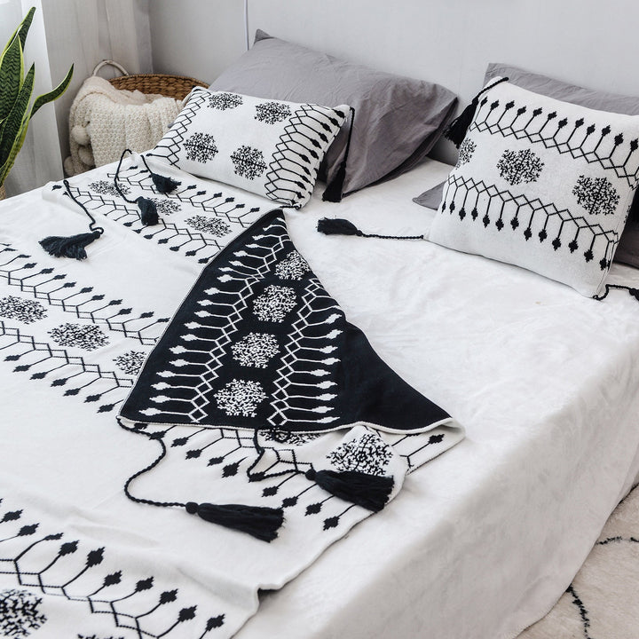 Winter Snow Blanket -- Delicors
