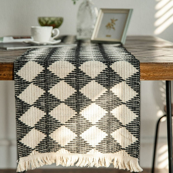 Woven Diamond Contrast Tassel Table Runner Collection -- Delicors
