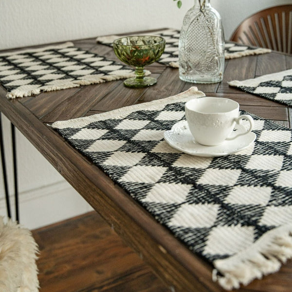 Woven Diamond Contrast Tassel Table Runner Collection -- Delicors