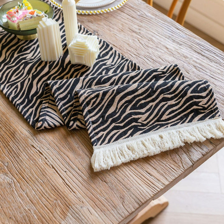 Zebra Frill Table Runner Collection -Table Runner- Delicors
