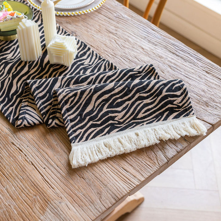 Zebra Frill Table Runner Collection -Table Runner- Delicors